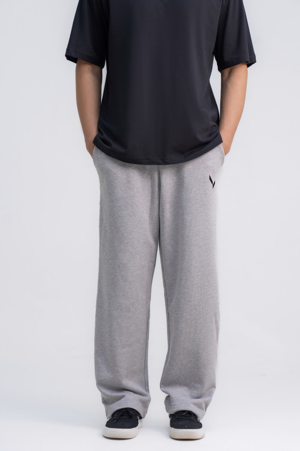 Signature Straight Fit - Black