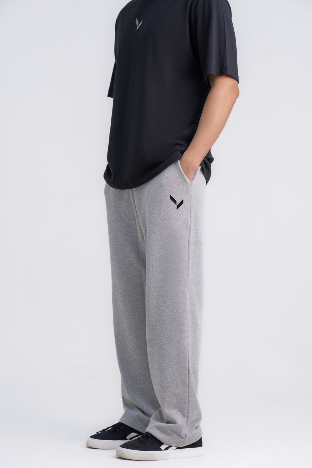 Signature Straight Fit - Black